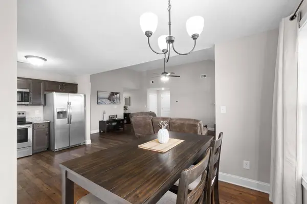 2037 Jackie Lorraine Dr, Clarksville, TN 37042