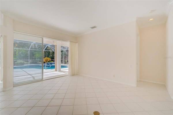2110 CALUSA LAKES BLVD, Nokomis, FL 34275