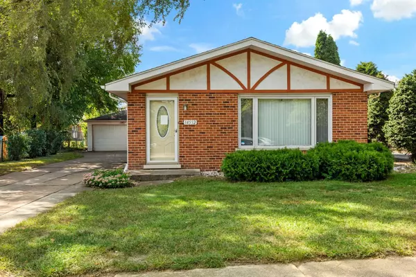 14552 Shepard DR, Dolton, IL 60419