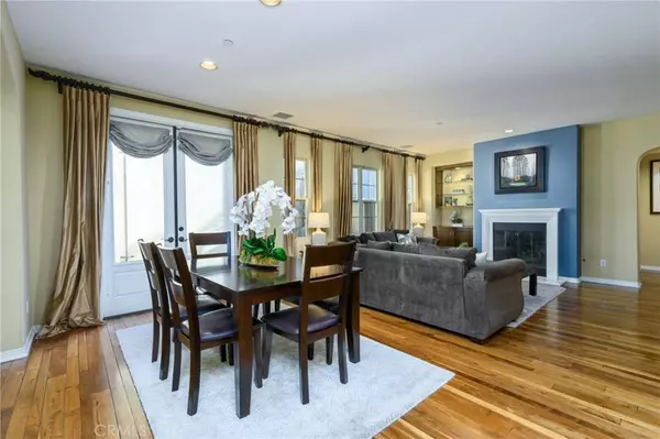 70 Townsend, Irvine, CA 92620