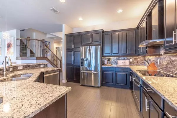 11678 KATI FALLS LN, Fort Myers, FL 33913