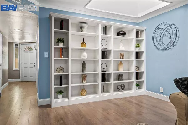 6133 Bellhaven Ave, Newark, CA 94560