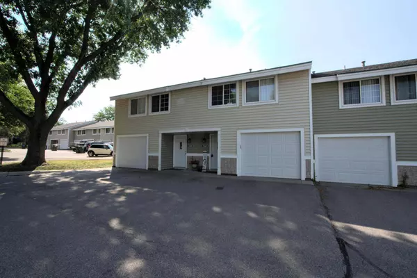 3263 Valley Ridge DR #8