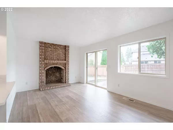 8705 NE 109TH CT, Vancouver, WA 98662