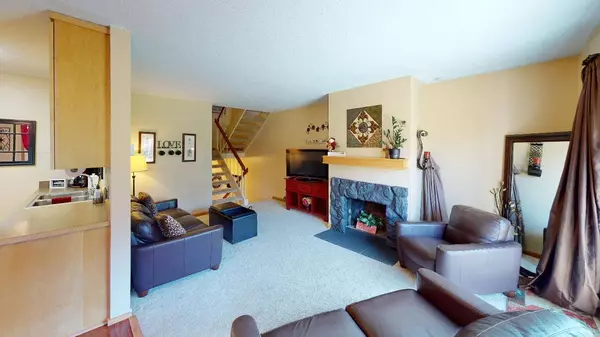 3263 Valley Ridge DR #8, Eagan, MN 55121