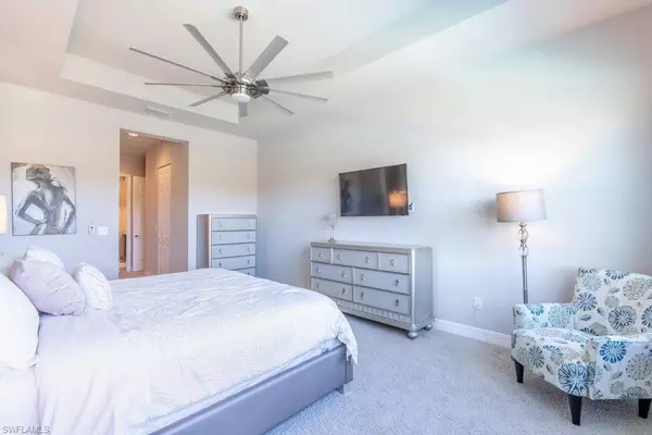 11678 KATI FALLS LN, Fort Myers, FL 33913