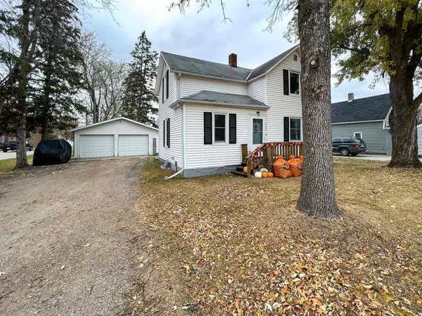312 6th ST SW, Red Lake Falls, MN 56750