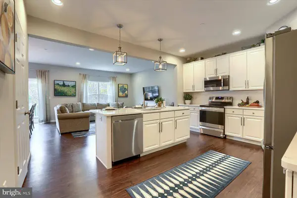1761 SHADY LN, Mechanicsburg, PA 17055