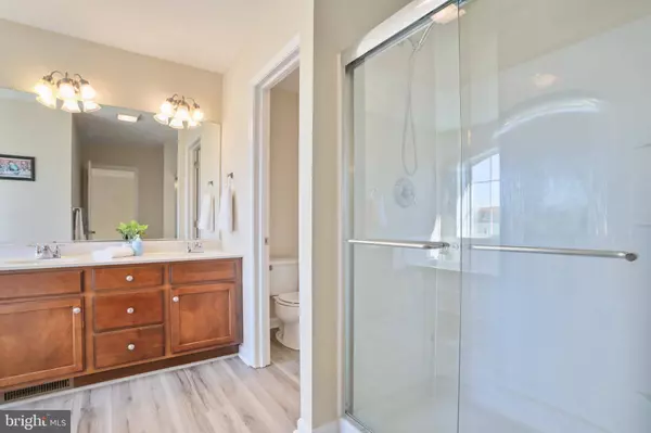 99 HIALEAH PL, Martinsburg, WV 25404