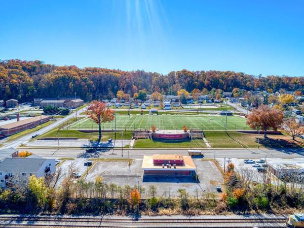 306 E Main ST, Radford, VA 24141