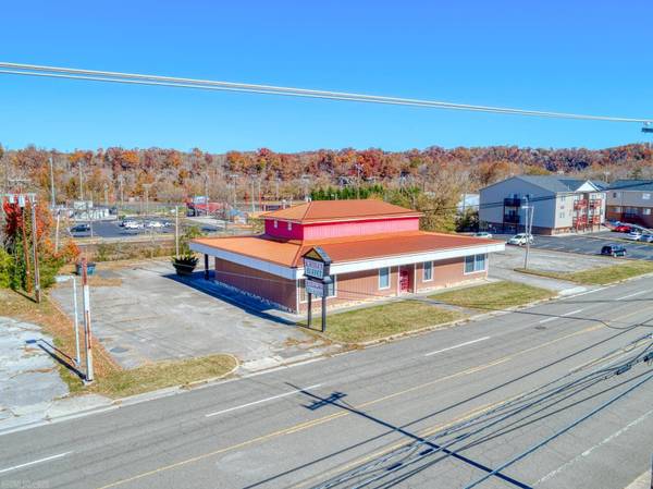 306 E Main ST, Radford, VA 24141