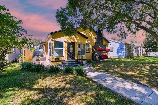 1636 15TH ST N, St Petersburg, FL 33704