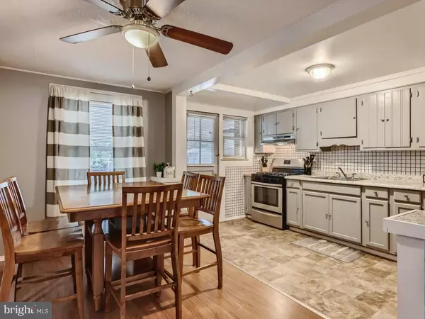 7104 WILLOWDALE AVE, Baltimore, MD 21206