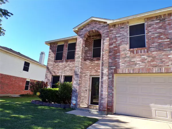 7920 Modesto Drive, Arlington, TX 76001