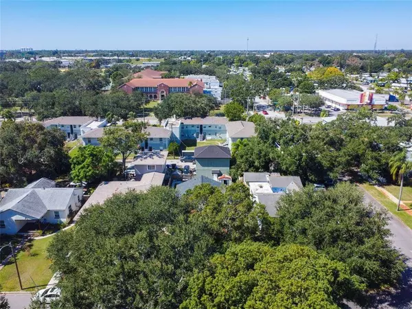 1636 15TH ST N, St Petersburg, FL 33704