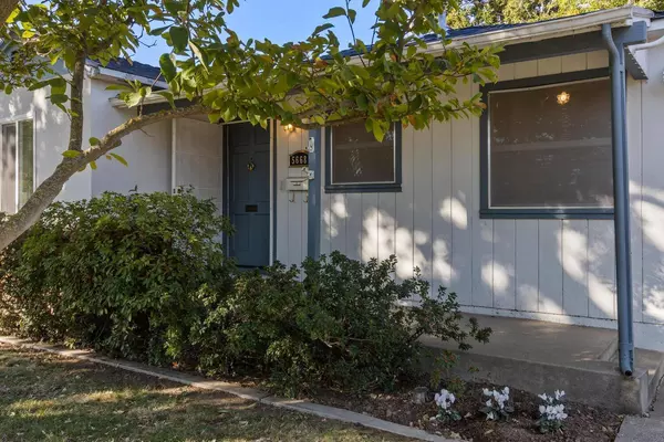 5668 Bradd WAY, Sacramento, CA 95822