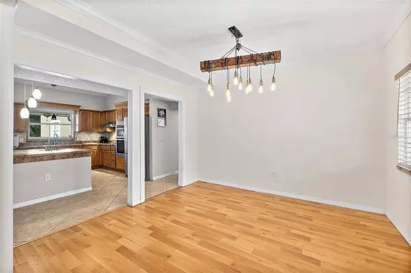 26 HAZELWOOD RD, Debary, FL 32713