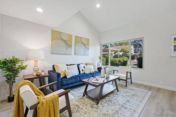 10846 Lamentin Ct, San Diego, CA 92124