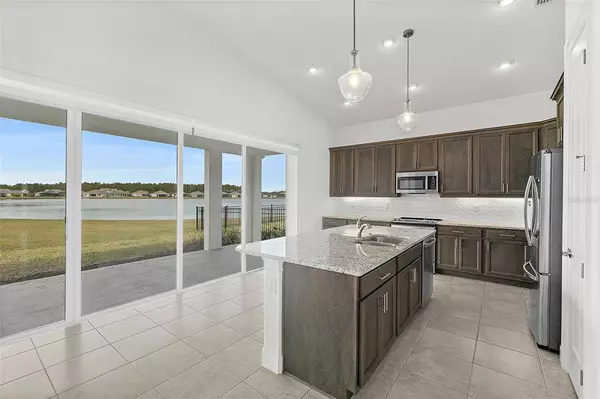 260 FUCHSIA ST, Daytona Beach, FL 32124