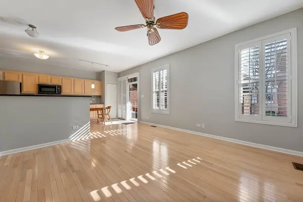 18545 W Point Drive, Tinley Park, IL 60477