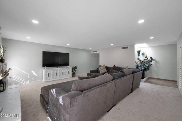 4120 E FAIRVIEW CIR, Mesa, AZ 85206