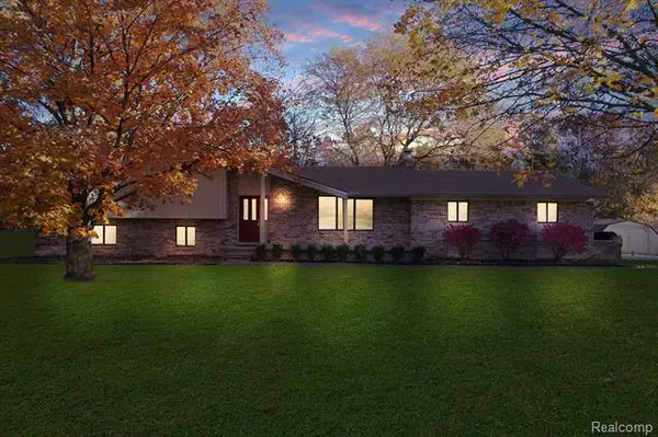 4641 KINGSWOOD Drive, Genoa Twp, MI 48116