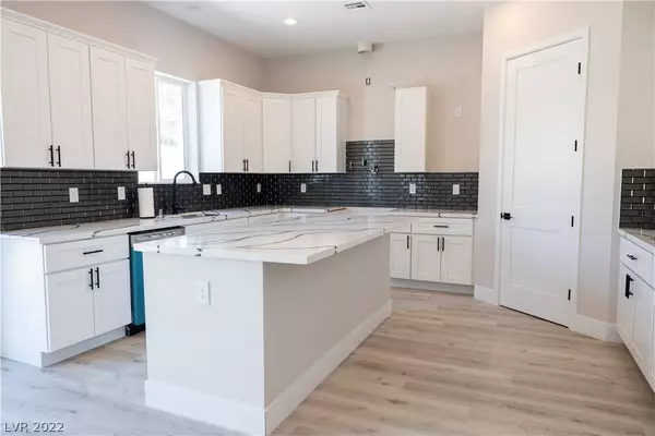 5533 Stormy Night Court, Las Vegas, NV 89120