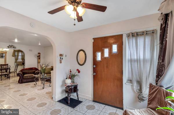 7421 TORRESDALE AVE, Philadelphia, PA 19136