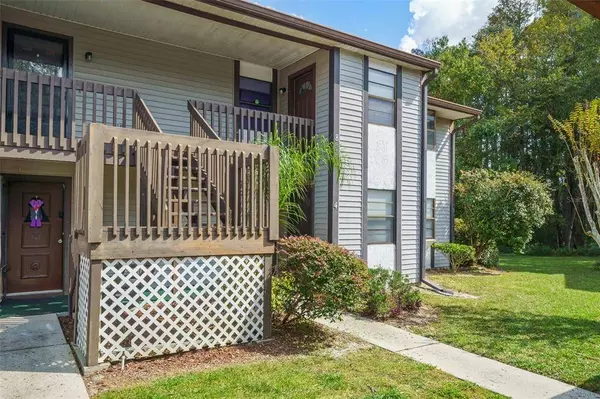 11606 BAYWOOD MEADOWS DR #8, New Port Richey, FL 34654