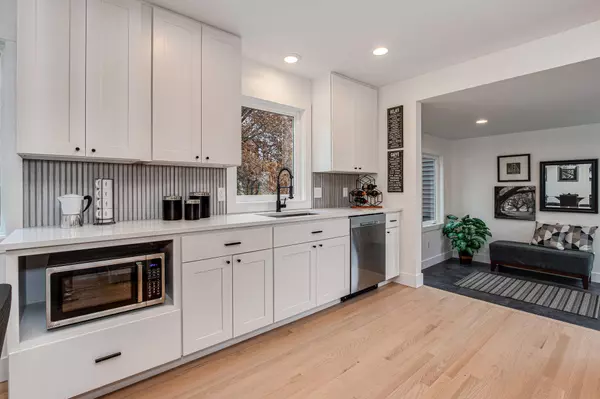 8300 Cannonsburg NE Road, Ada, MI 49301