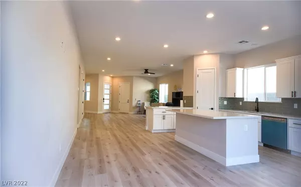 5534 Stormy Night Court, Las Vegas, NV 89120