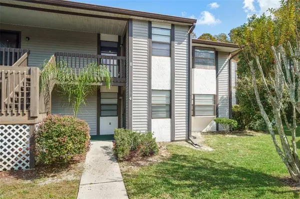 11606 BAYWOOD MEADOWS DR #8