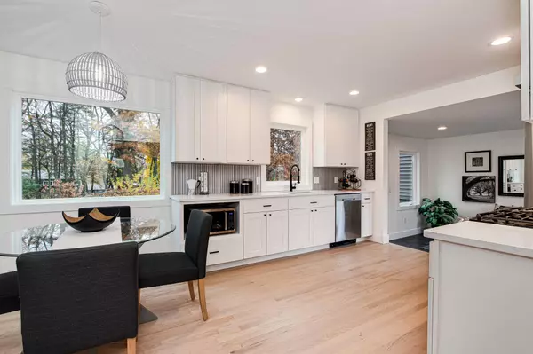 8300 Cannonsburg NE Road, Ada, MI 49301