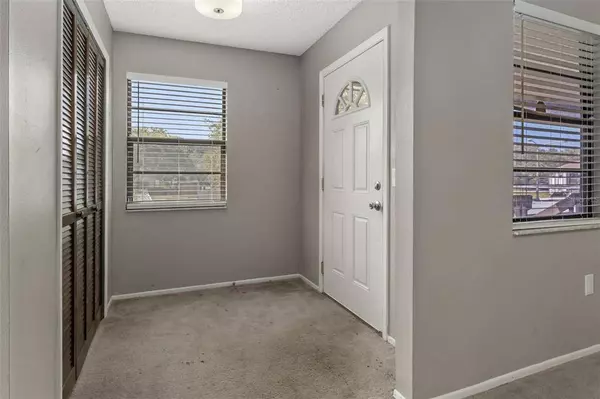 11606 BAYWOOD MEADOWS DR #8, New Port Richey, FL 34654