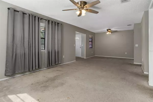 11606 BAYWOOD MEADOWS DR #8, New Port Richey, FL 34654