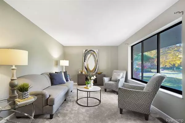 4641 KINGSWOOD Drive, Genoa Twp, MI 48116