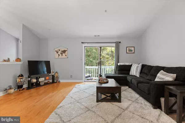 68 CRESTMONT DR, Mantua, NJ 08051