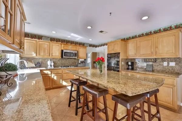 1342 Tamarisk Grove DR, Chula Vista, CA 91915