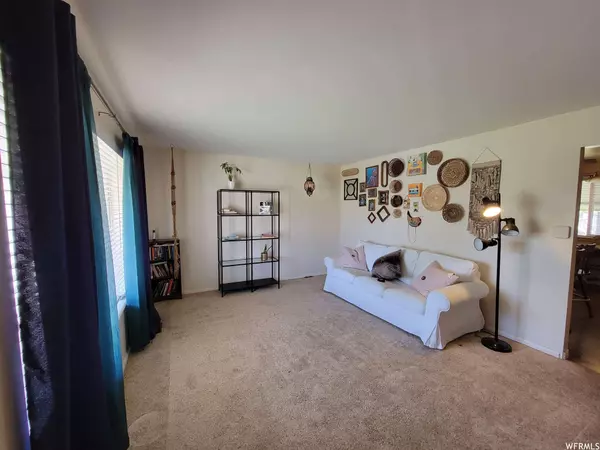 3686 S BANNOCK ST W, West Valley City, UT 84120