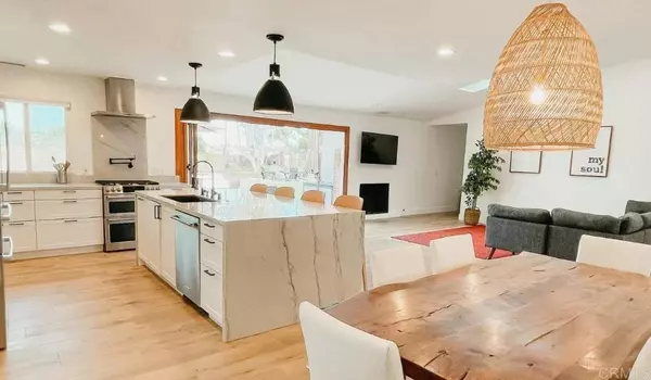 3117 Quebrada CT, Carlsbad, CA 92009