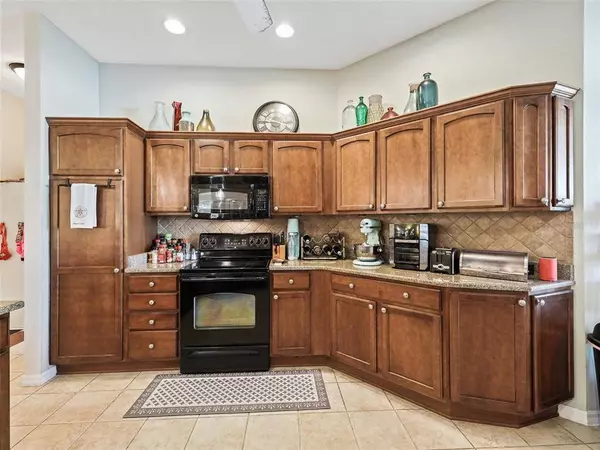 2641 DAY LILY RUN, The Villages, FL 32162