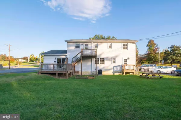 802 S MAIN ST, Woodstock, VA 22664