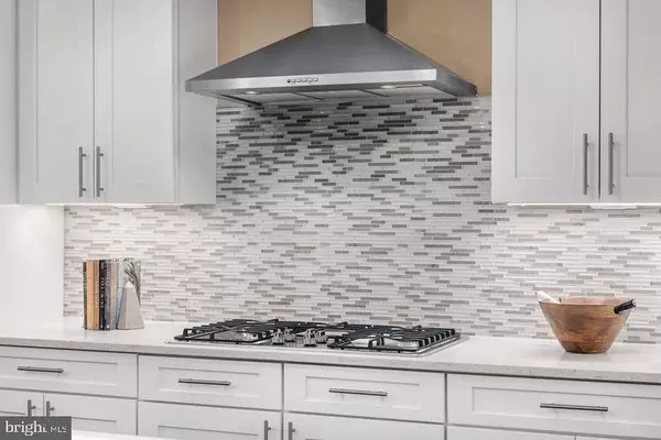 239 HICKORY HOLLOW CT, Cockeysville, MD 21030