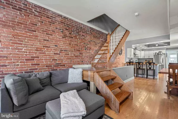 103 E RANDALL ST, Baltimore, MD 21230