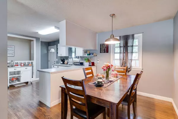 6008 Rhode Island AVE N, New Hope, MN 55428