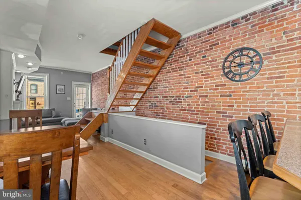 103 E RANDALL ST, Baltimore, MD 21230