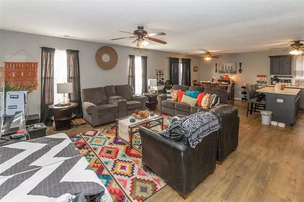 4129 Orchard Valley LN, Indianapolis, IN 46235