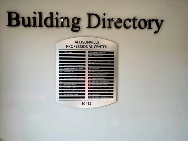 10412 Allisonville RD #212, Fishers, IN 46038