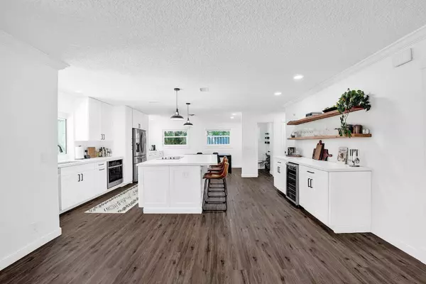 4110 Hickory DR, Palm Beach Gardens, FL 33418