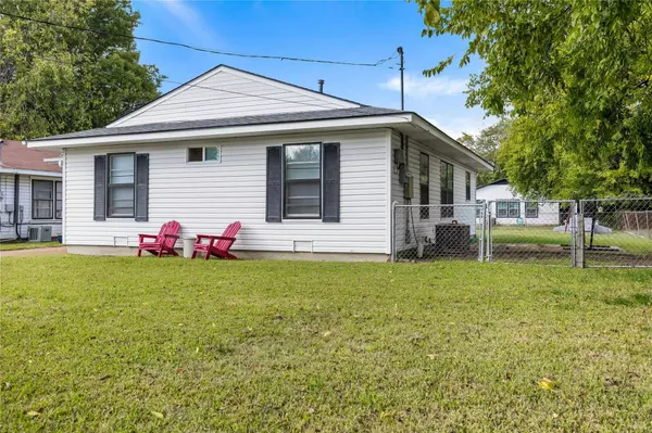 2029 E Cherry Street, Sherman, TX 75090